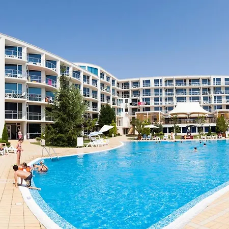 With Pool In Atlantis * Burgaz